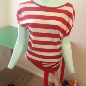 Off the should tunic shortsleeve sweater.