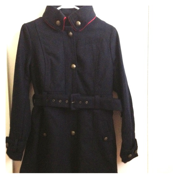 Beautiful coat!