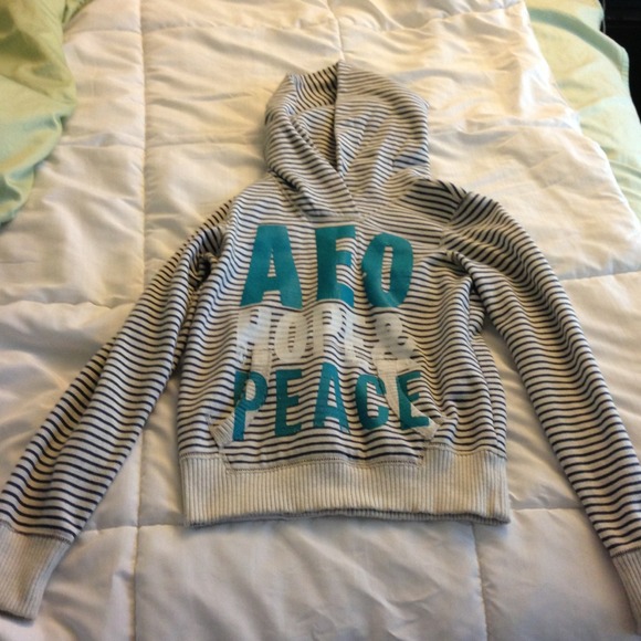 ⛔Bundled⛔AE hoodie