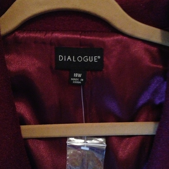 SALE! NWT Plus-Beautiful Burgundy Blazer - Picture 3 of 4