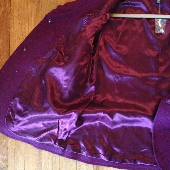 SALE! NWT Plus-Beautiful Burgundy Blazer - Picture 4 of 4