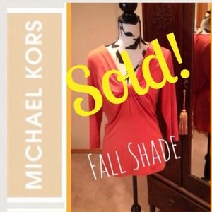 🐩Reduced Michael Kors Beautiful Coral Top in Sz L