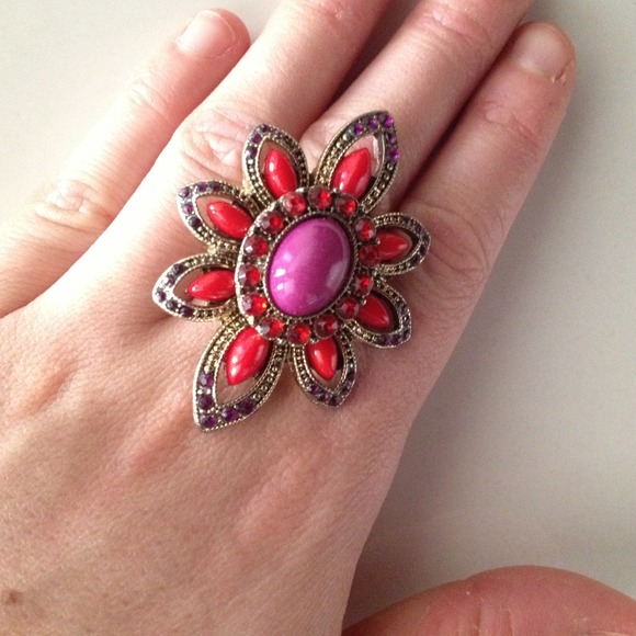 Accented purple and ruby ring - Picture 3 of 3