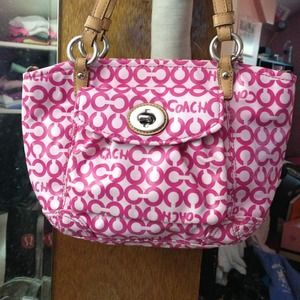 Small coach handbag