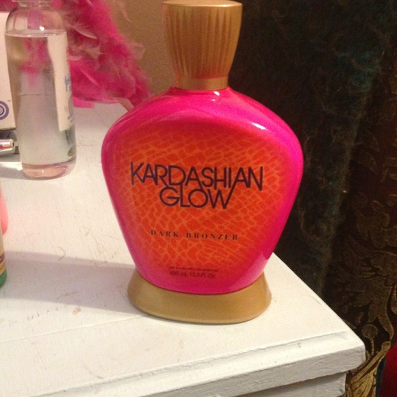 Kardashian Glow Tanning Lotion