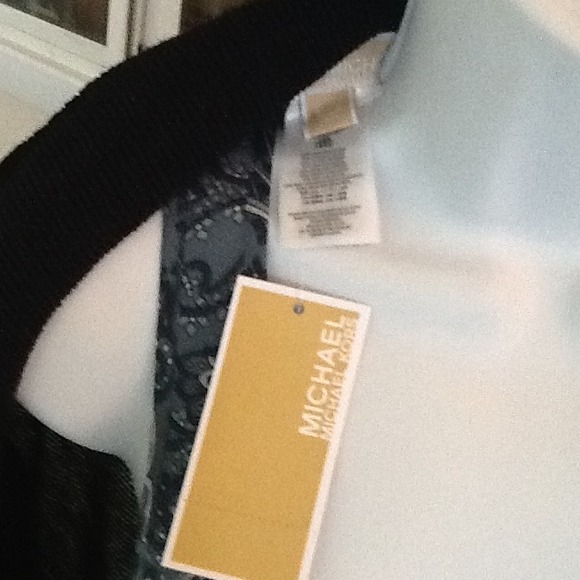 Michael Kors sweater - Picture 4 of 4