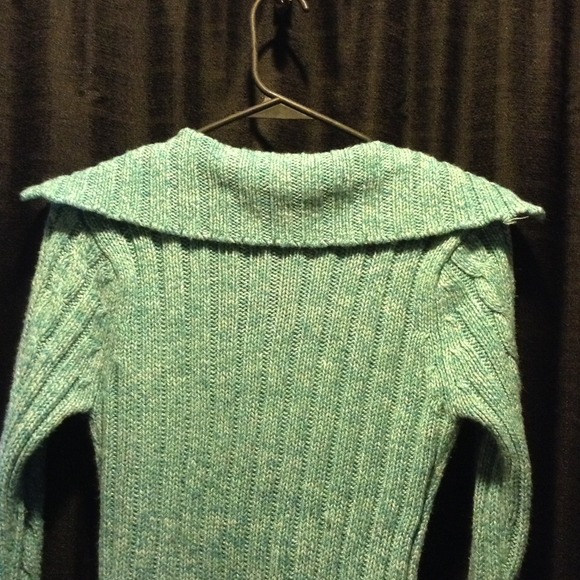 Knitted sweater - Picture 2 of 3