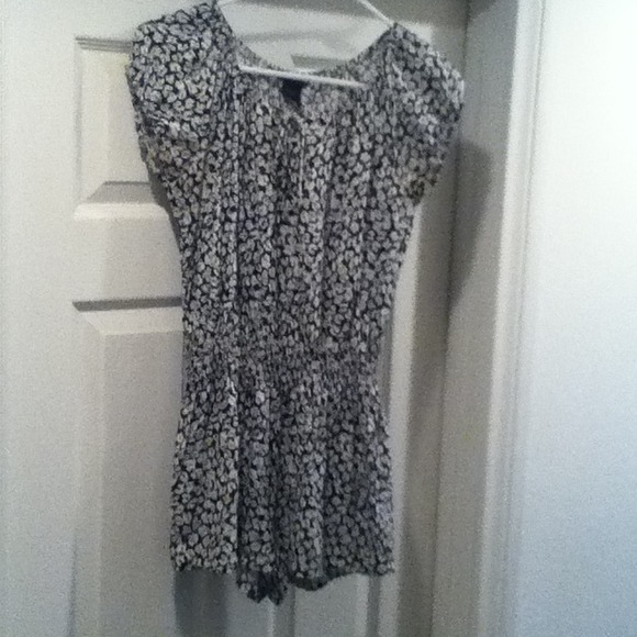 Black and white floral romper