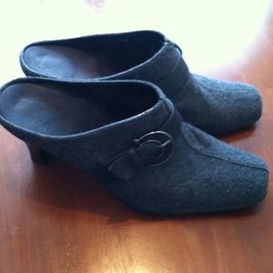 👠Aerosols Two Tone Wool Clogs👠