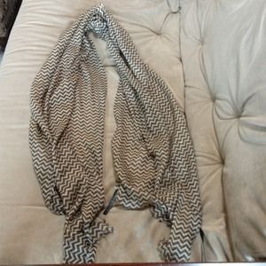 Ann Taylor chevron scarf