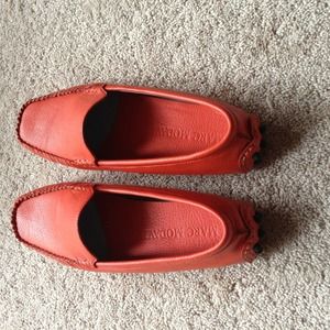 ****Sold in bundle****Flat shoes..