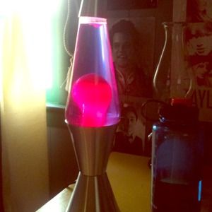 Lava Lamp! Like new!