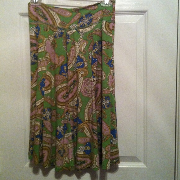 Patterned skirt