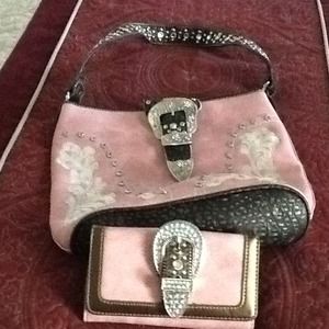 Country pink purse and buckle wallett