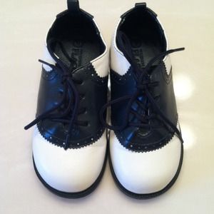 Boys black and white dress shoes