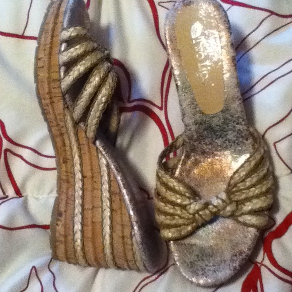 Sold - Picture 2 of 2