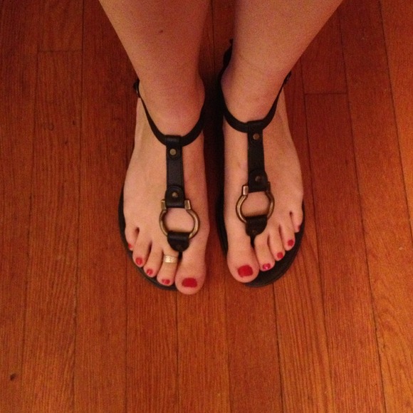 🌟SOLD in bundle🌟GAP Grecian Sandals size 8