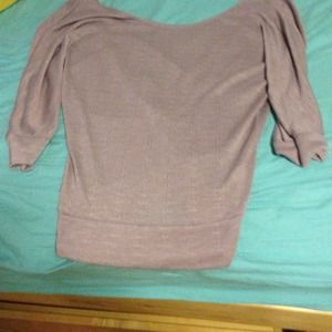 Lavender open back 3/4 sleeve sweater
