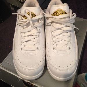 Retro Jordan 2s nike