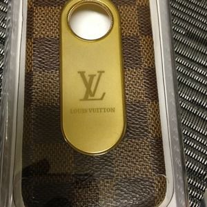 iPhone 4S case