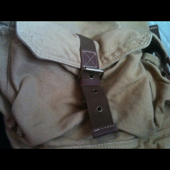 Backpack - Picture 3 of 4