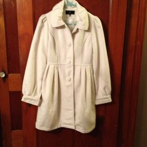 Off white winter coat.