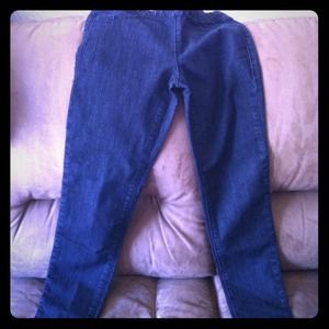 🌟TRADE W/lolavee🌟Stretchy skinny jeans Girls M