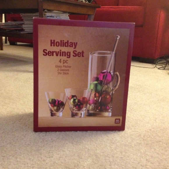 Other - NWT Serving Set