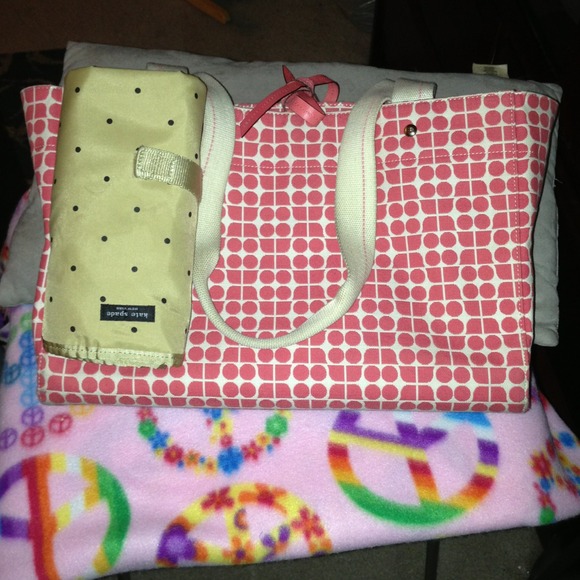 @@@SOLD@@@Kate Spade Diaper Bag LARGE