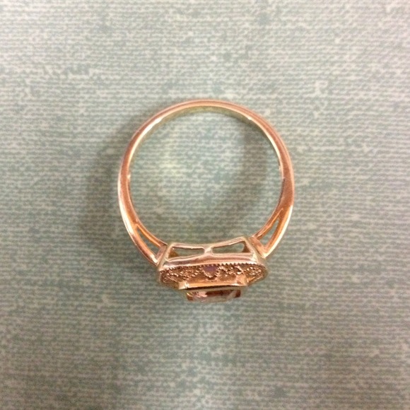 🔴SOLD🔴Gold Ring with beautifu - Picture 3 of 4