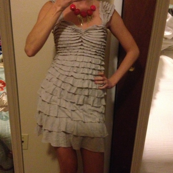 ❌Sold in bundle BCBG max studios dress