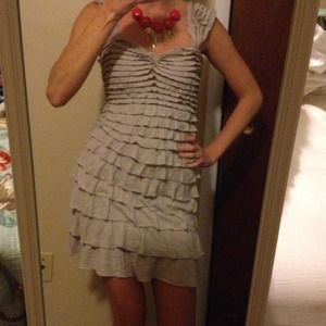 ❌Sold in bundle BCBG max studios dress
