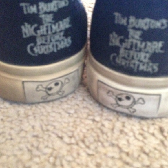 💰SOLD💰Jack Skellington slip on shoes - Picture 4 of 4
