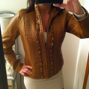 Bundle for @amberlee jacket and sweater