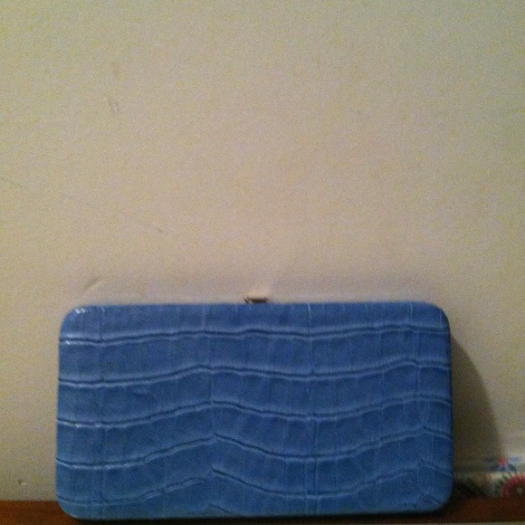 Clutch wallet blu croc print