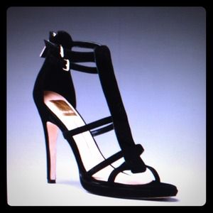 ❌Reserved for Grace❌Dolce Vita t-strap  stilettos
