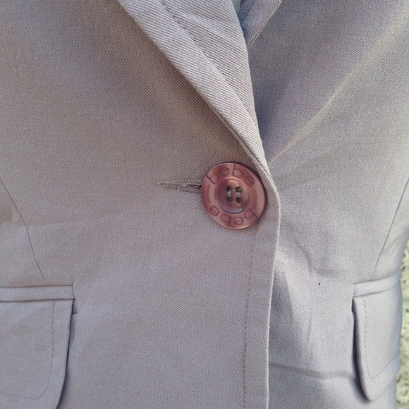 bebe Violet Blazer - Picture 3 of 4