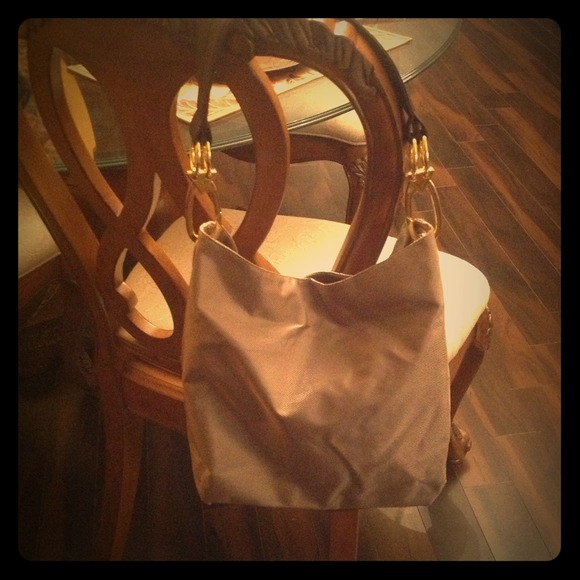 REDUCED👎👎👎😍Classy leather strap bag