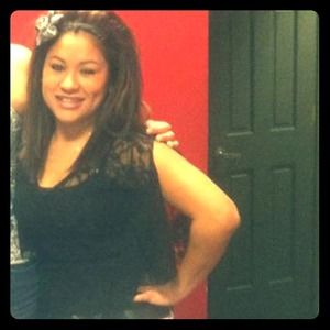 ✋Traded✋Black lacy top 💗