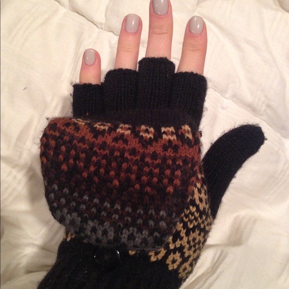 Convertible knit gloves