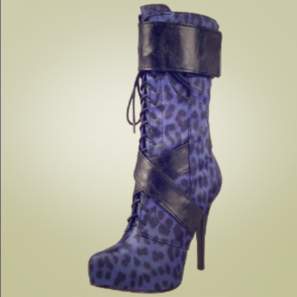 Reserved💥Carlos Coqueta in blue boots Sz 9 new