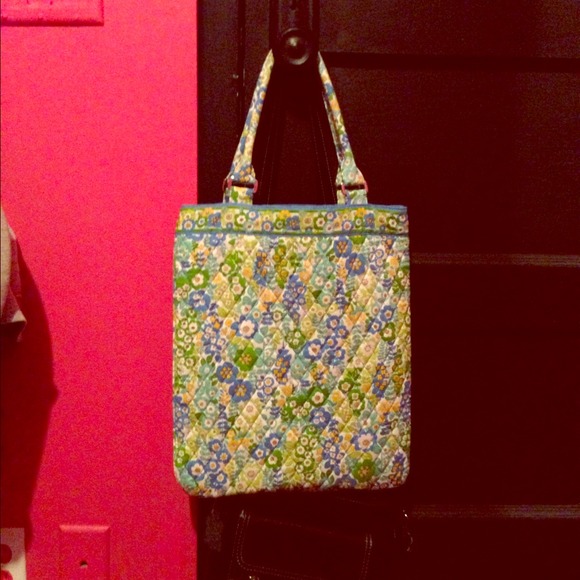 Vera Bradley Slim Tote