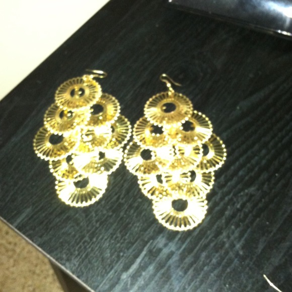 Earrings! - Picture 2 of 3