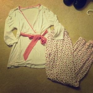 Beautiful matching pajama set!