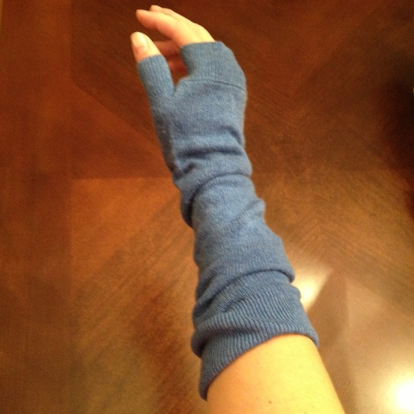 kinross Accessories - Fingerless cashmere gloves