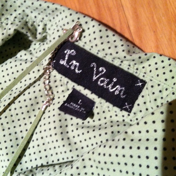 Top - Picture 2 of 2