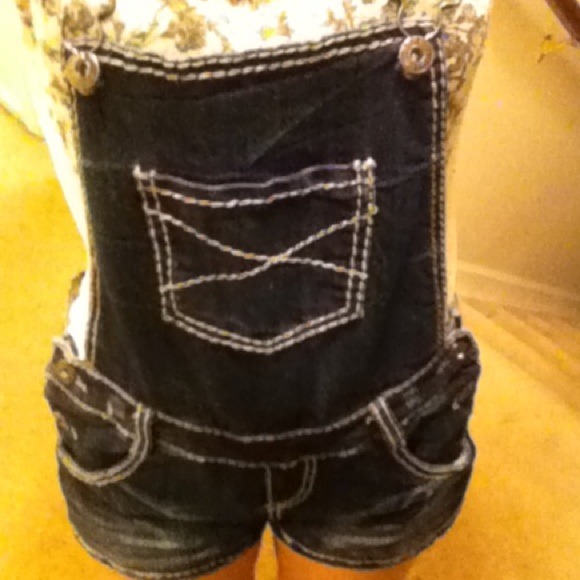 Jean overalls - Picture 2 of 3