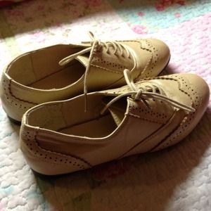 ❗Traded❗Beige Oxfords