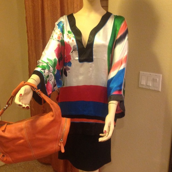 Very Colorful Top - Picture 4 of 4