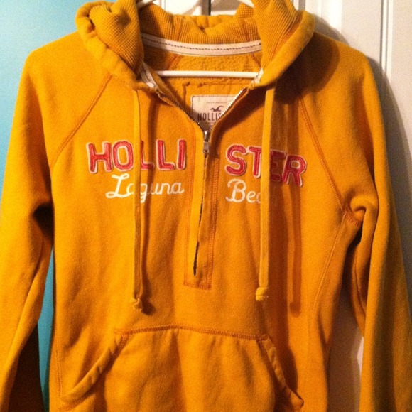 Hollister Hoodie